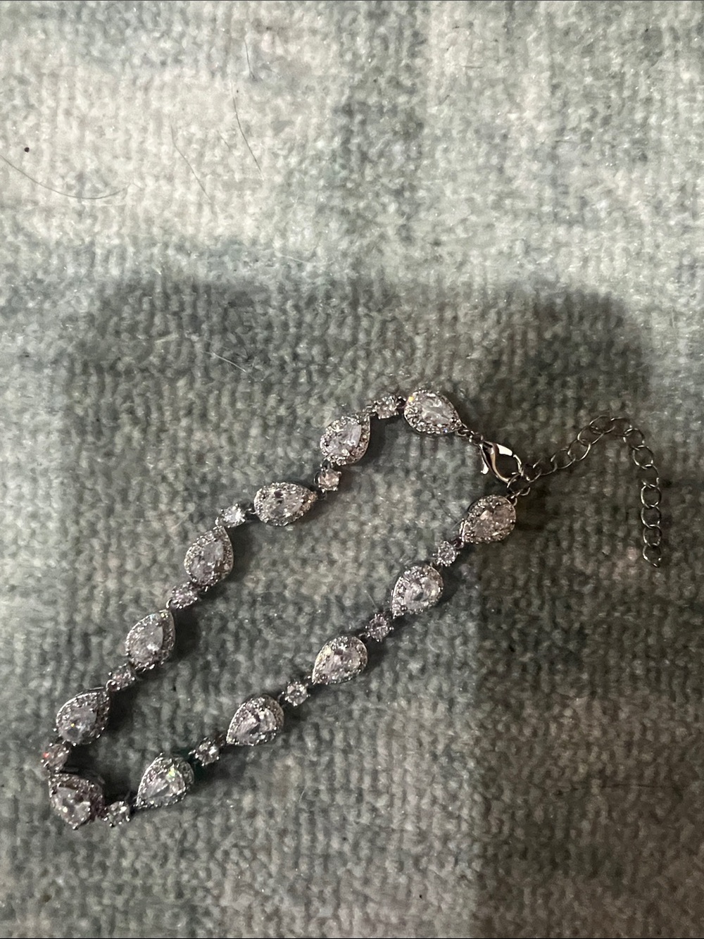 Silver Teardrop Cubic Zirconia Bracelet - Elegant Women's Jewelry